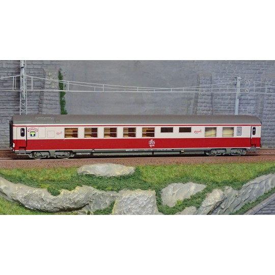 Lsm_PI9710-LS Models PI9710 Voiture Vru Italy Express, TAPPOROSSO Girotondo, Série spéciale PIRATA
