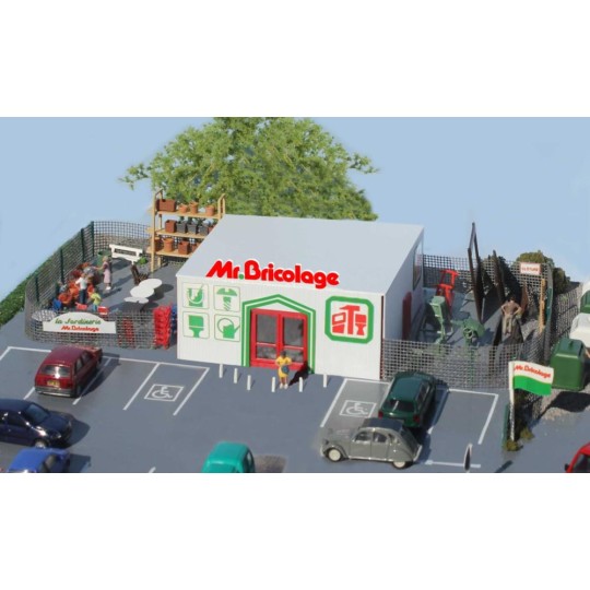 Sai_175-Sai 175 Store, Mr Bricolage with garden center and outdoor space
