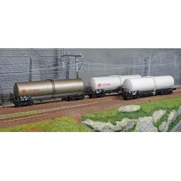 Ree Models WB598 Set of 3 long ANF tank wagons, Y 23M bogies, ERMEW...