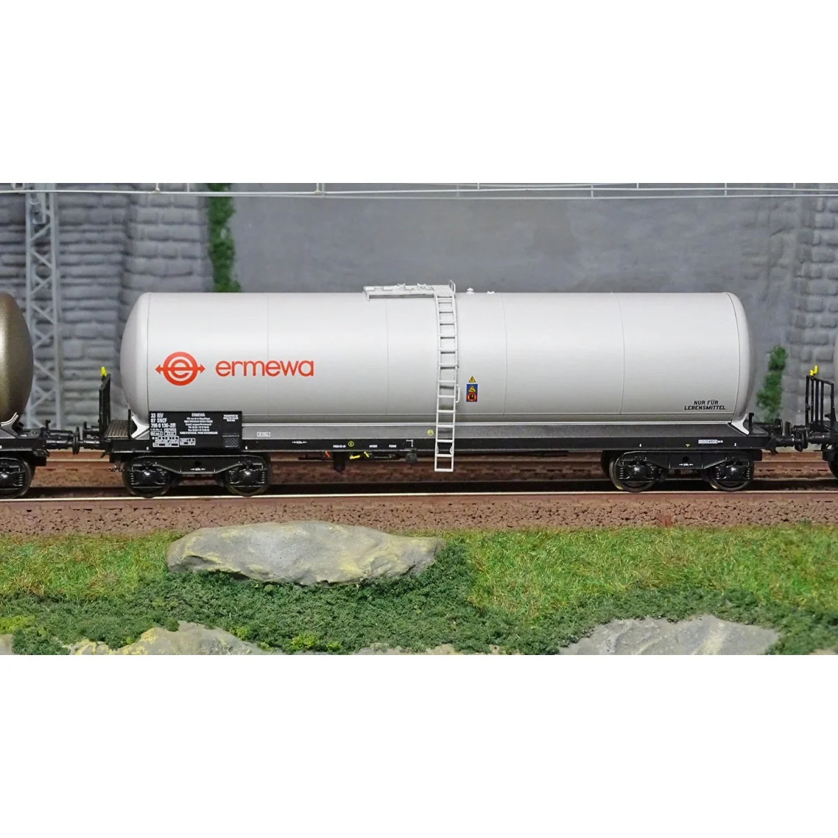 Ree modeles WB598 Set de 3 wagons citernes ANF longues, bogies Y 23M, ERMEWA Ree Modeles WB-598 - 3