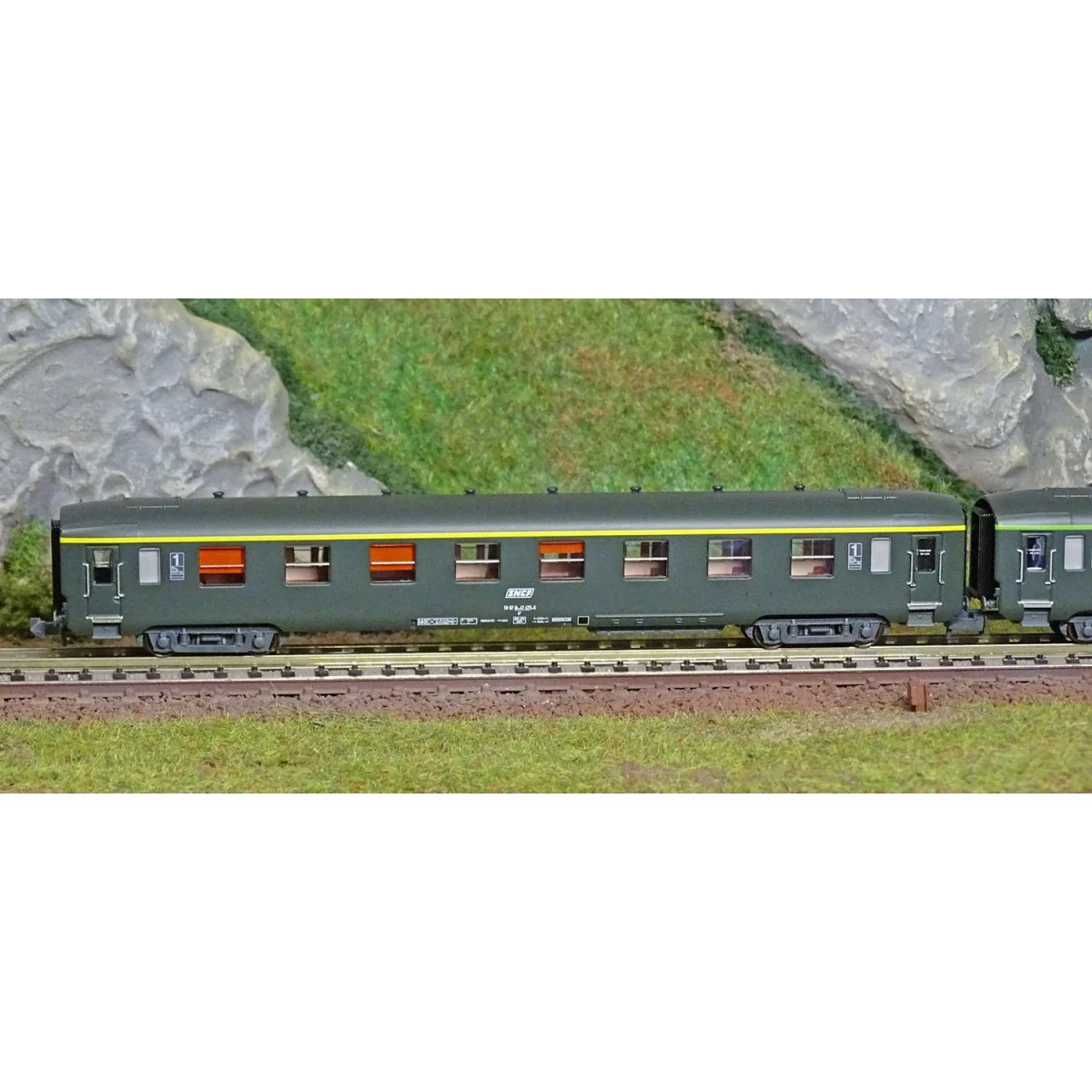 REE Modeles NW276 Set of 2 DEV AO passenger cars, SNCF, A8 and B10,...