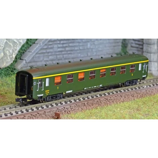 NW-280-REE Modeles NW280 Voiture voyageurs DEV AO, SNCF, A8, ep.III, N - 1/160