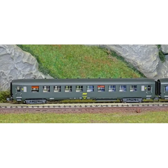 NW-287-REE Modeles NW287 Set of 2 DEV AO passenger cars, SNCF, B8 ex-A3B5 and B10, yellow framed logo, ep.IV, N - 1/160