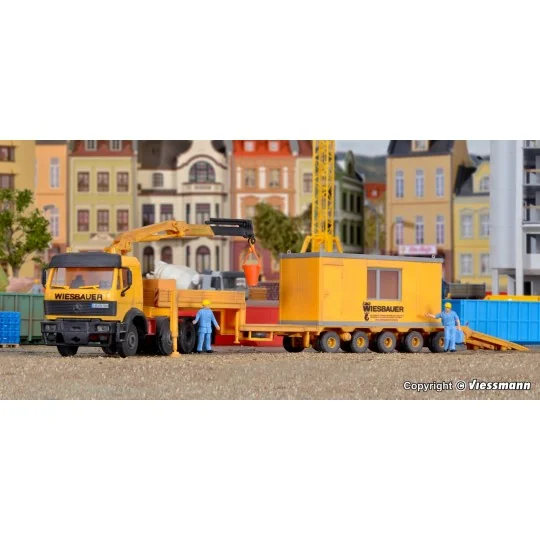 Kibri 13578 Tank transporter truck with auxiliary crane and bungalo... Kibri_13578-Kibri 13578 Tank transporter truck with auxiliary crane and bungalow - Kibri_13578