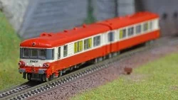 REE Modeles NW197 Autorail EAD X-4552 + Remorque XR-8334, toit rouge, 3 feux, logo SNCF, dépôt Marseille Ree Modeles NW-197 - 1