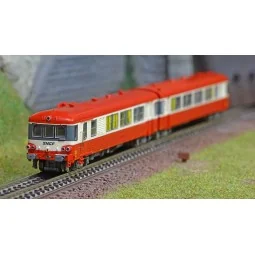 REE Modeles NW197 EAD X-4552 Railcar + XR-8334 Trailer, red roof, 3...