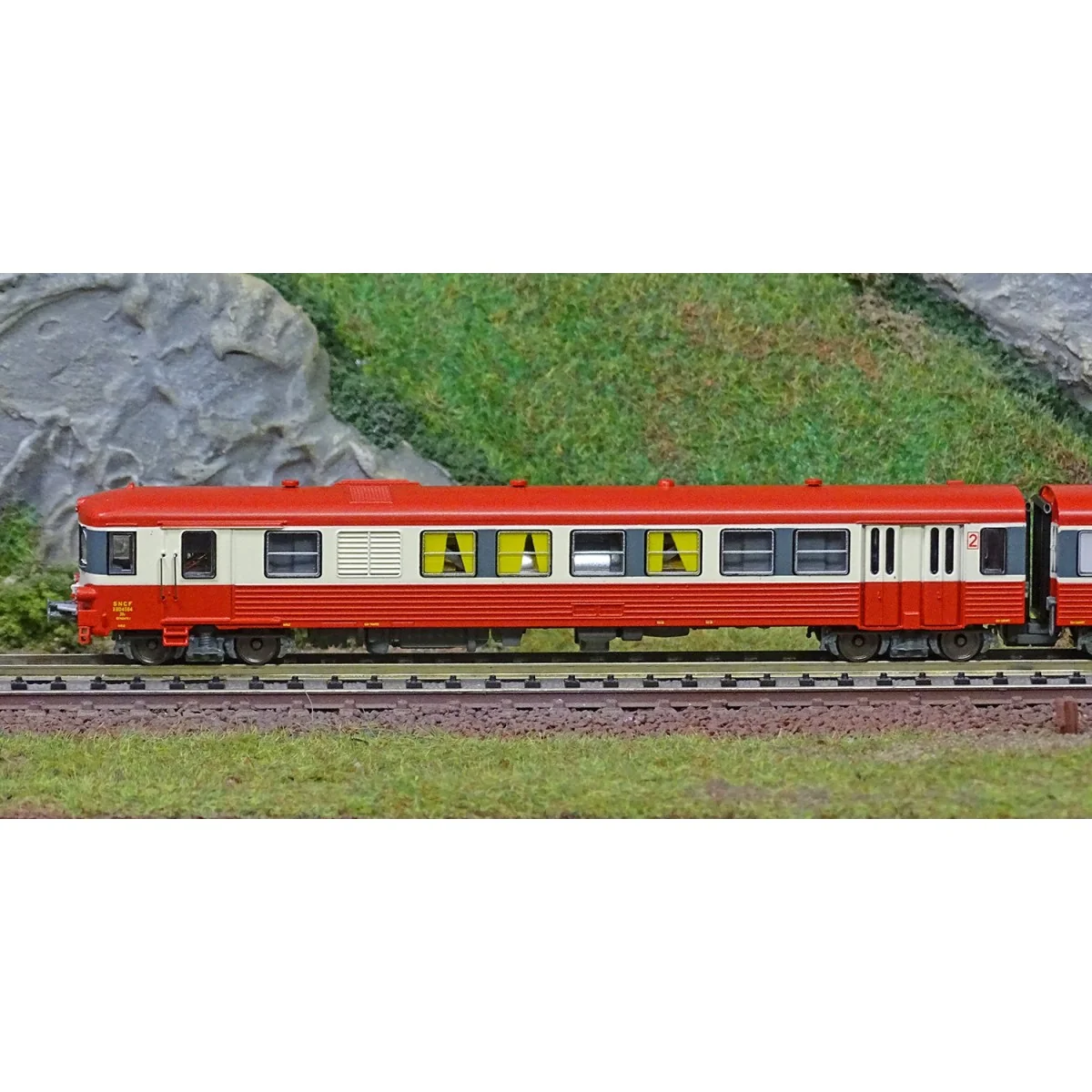 REE Modeles NW198 Autorail EAD X-4584 + Remorque XR-8375, toit rouge, 3 feux, logo SNCF, dépôt Longueau Ree Modeles NW-198 - 2