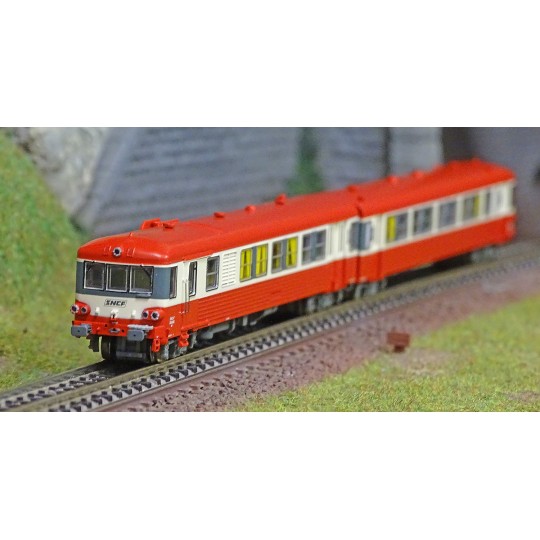 NW-199-REE Modeles NW199 EAD X-4582 Railcar + XR-8373 Trailer, red roof, 3 lights, framed SNCF logo, Longueau depot