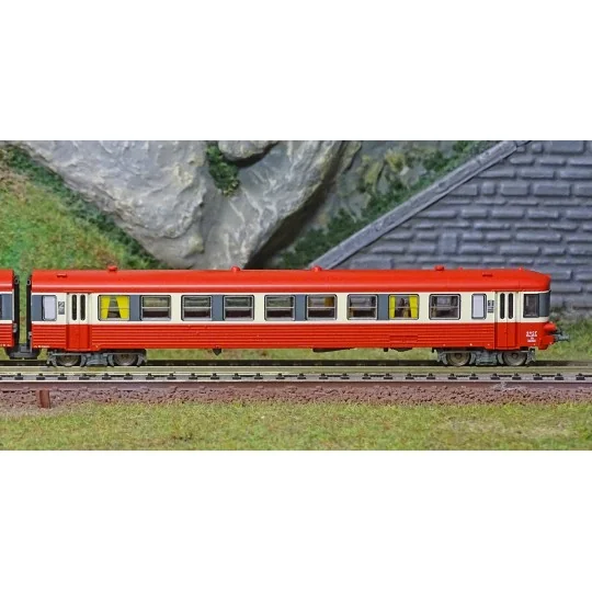 NW-200-REE Modeles NW200 EAD X-4567 Railcar + XR-8531 Trailer, red roof, 3 lights, framed SNCF logo, Lyon-Vaise depot, N - 1/160