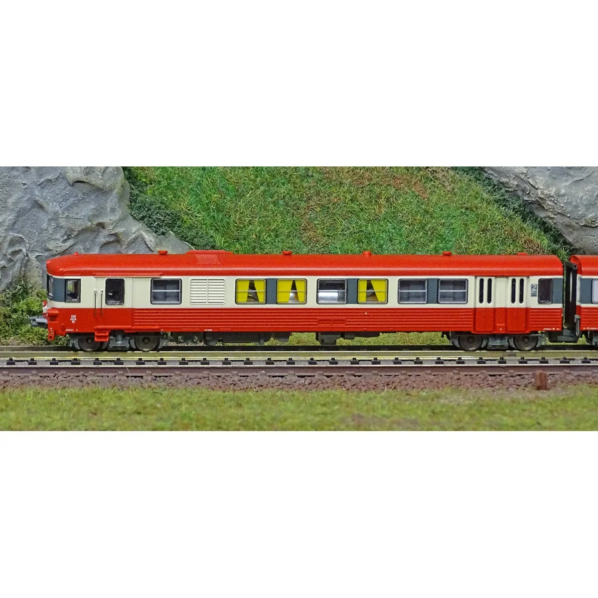REE Modeles NW202 Autorail EAD X-4524 + Remorque XR-8534, toit rouge, 3 feux, logo SNCF nouilles, dépôt Sotteville, N - 1/160 Re