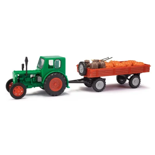 Busch 210006420 Tracteur Pionier RS01 + remorque chargée Citrouille/Sacs Busch véhicule Busch_210006420 - 1 Busch_210006420-Busch 210006420 Tracteur Pionier RS01 + remorque chargée Citrouille/Sacs - Busch_210006420