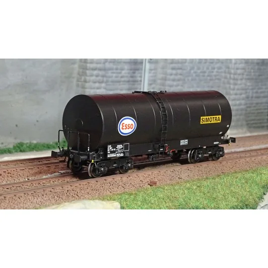 WB-654-Ree models WB654 FAUVET-GIREL tank wagon, Y 23 bogies, SIMOTRA-ESSO