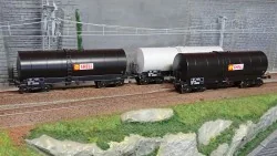 Ree modeles WB663 Set de 3 wagons citerne FAUVET-GIREL, bogies Y 23, SHELL Ree Modeles WB-663 - 1