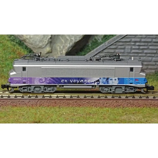 Trix_16008-MiniTrix 16008 Locomotive électrique BB 22200, En Voyage, SNCF, échelle N