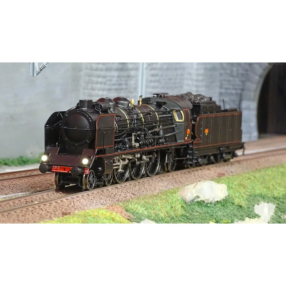 Ree Modeles MB135 Steam Locomotive 1-231 G 236, Black SNCF, Reims -...
