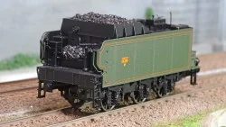 Décor De Train Miniature Lumineux – Signal Ferroviaire LED – Échelle 1:87 – Métal Et ABS – 21,5 X 1,3 Cm – Accessoire Modélisme