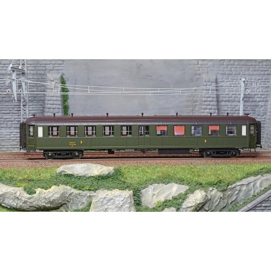 VB-369-Ree Modeles VB369 Bacalan 3rd class coach C11myfi, SNCF, black roof