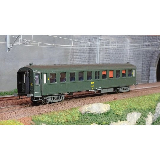 VB-375-Ree Modeles VB375 Voiture Bacalan 2ème classe B11, SNCF, logo encadré jaune