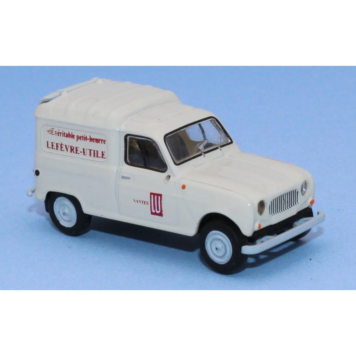 Sai 2451 Renault 4 fourgonnette, LU Sai Sai_2451 - 1 Sai 2451 Renault 4 fourgonnette, LU Sai Sai_2451 - 1