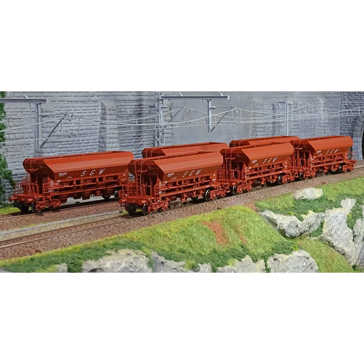 Ree models WB798 Set of 6 F70 Eads hopper wagons, SGW, ep. IV