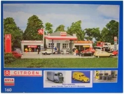 Sai 160 Garage Citroën Avia et atelier de pneus avec 2 CV et Citroën C3 Sai Sai_160 - 1