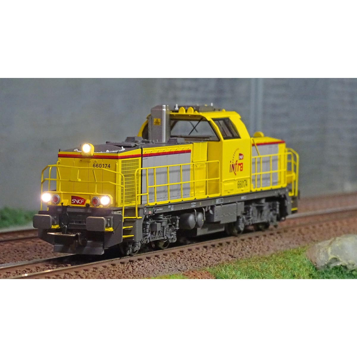 Piko 96489 Diesel locomotive BB 60000 SNCF, INFRA, digital sound - ...