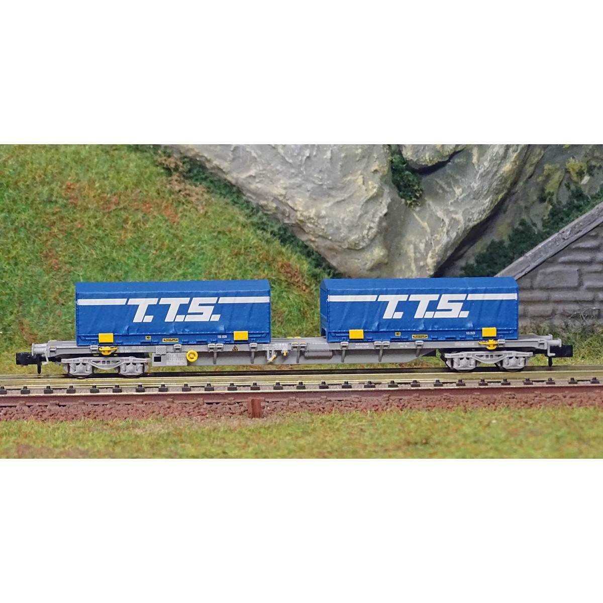 Arnold HN6582 Bogie container wagon, type Sgnss, Novatrans, SNCF, l...