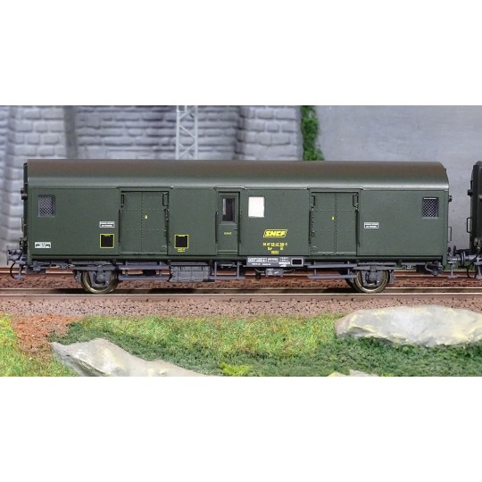MW_30318-Models World 30318 Set de 2 fourgons à bagages, SNCF, Dd2ai, Vert 301, marquage UIC, feux fin de convoi
