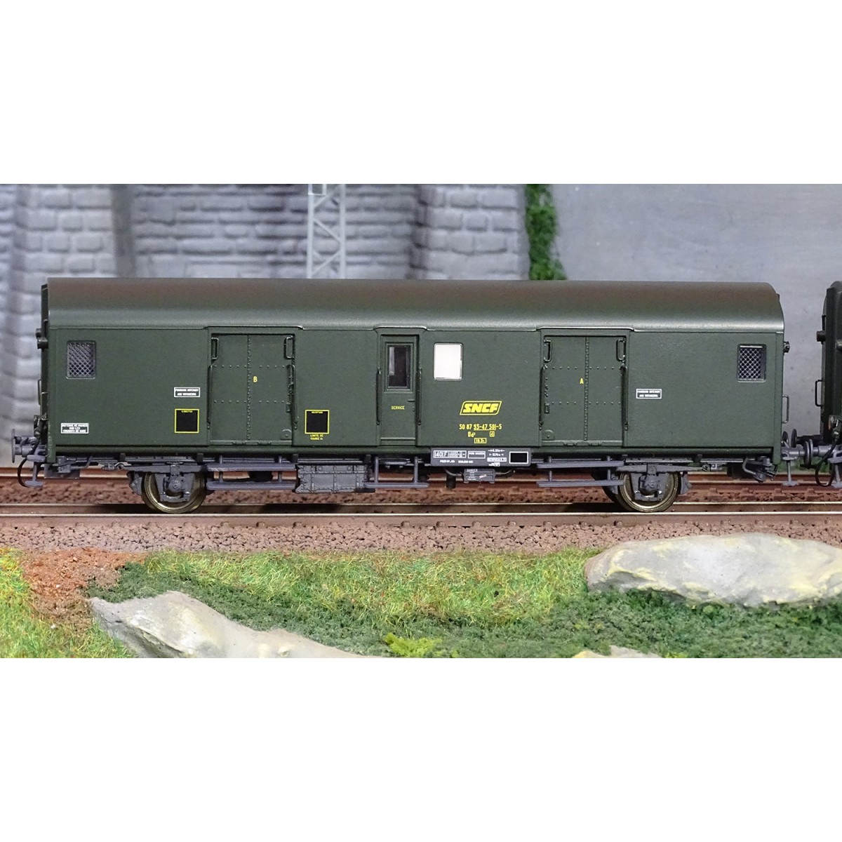 Models World 30318 Set de 2 fourgons à bagages, SNCF, Dd2ai, Vert 301, marquage UIC, feux fin de convoi Models World MW_30318 - 