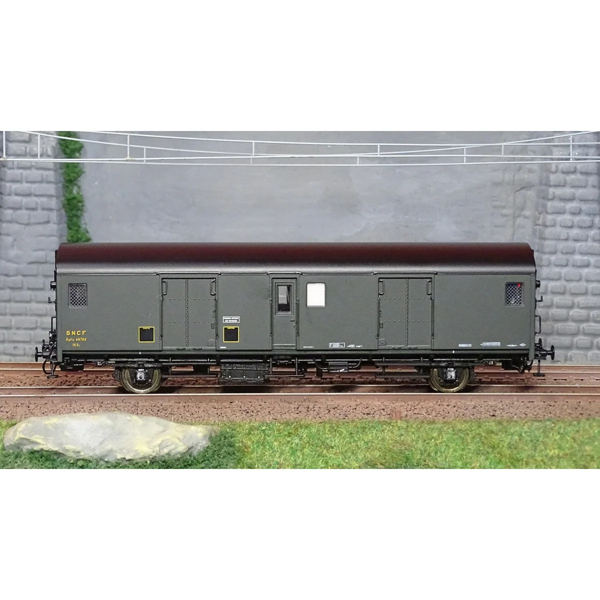Models World 30310 Luggage Van, SNCF, Dqd2m, Green 306, 1950 markin... Models World 30310 Luggage Van, SNCF, Dqd2m, Green 306, 1950 markin...