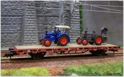 Kibri 26252 Flat wagon with two axles and two tractors - Kibri - Ki...