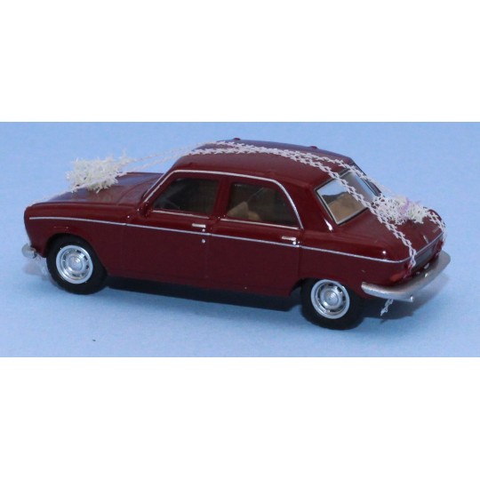 Sai_6266-SAI 6266 Peugeot 204 sedan 1968, purple red, wedding car
