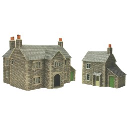 Metcalfe PO250 Model Kit, Stone Farmhouse Manor - MET-PO250