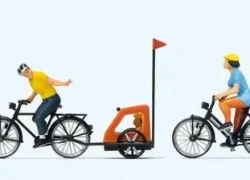 Preiser 10636 Figures, Family on Bicycles - Preiser - Preiser_10636