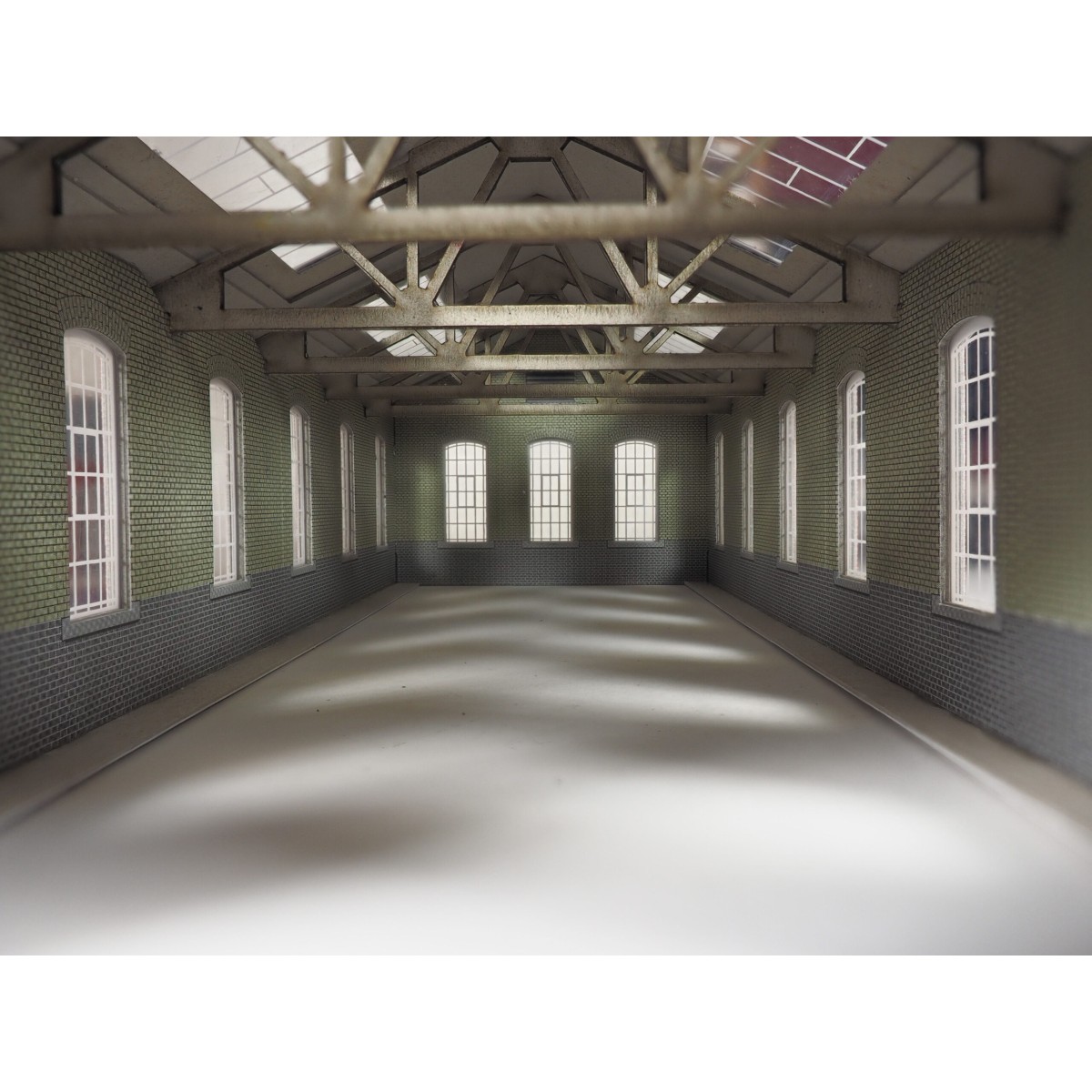 Metcalfe PO313 Maquette, Hangar à double voies en briques rouges Metcalfe MET-PO313 - 2