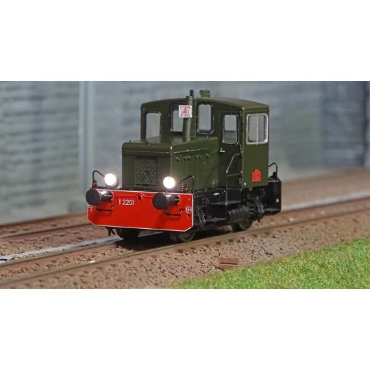 Ree Modeles MB221S Y2201 Diesel Locomotive, Original Green 306, Bla... MB-221.S-Ree Modeles MB221S Y2201 Diesel Locomotive, Original Green 306, Black Chassis, Red Crossbeams, Northern Region, Digital Sound
