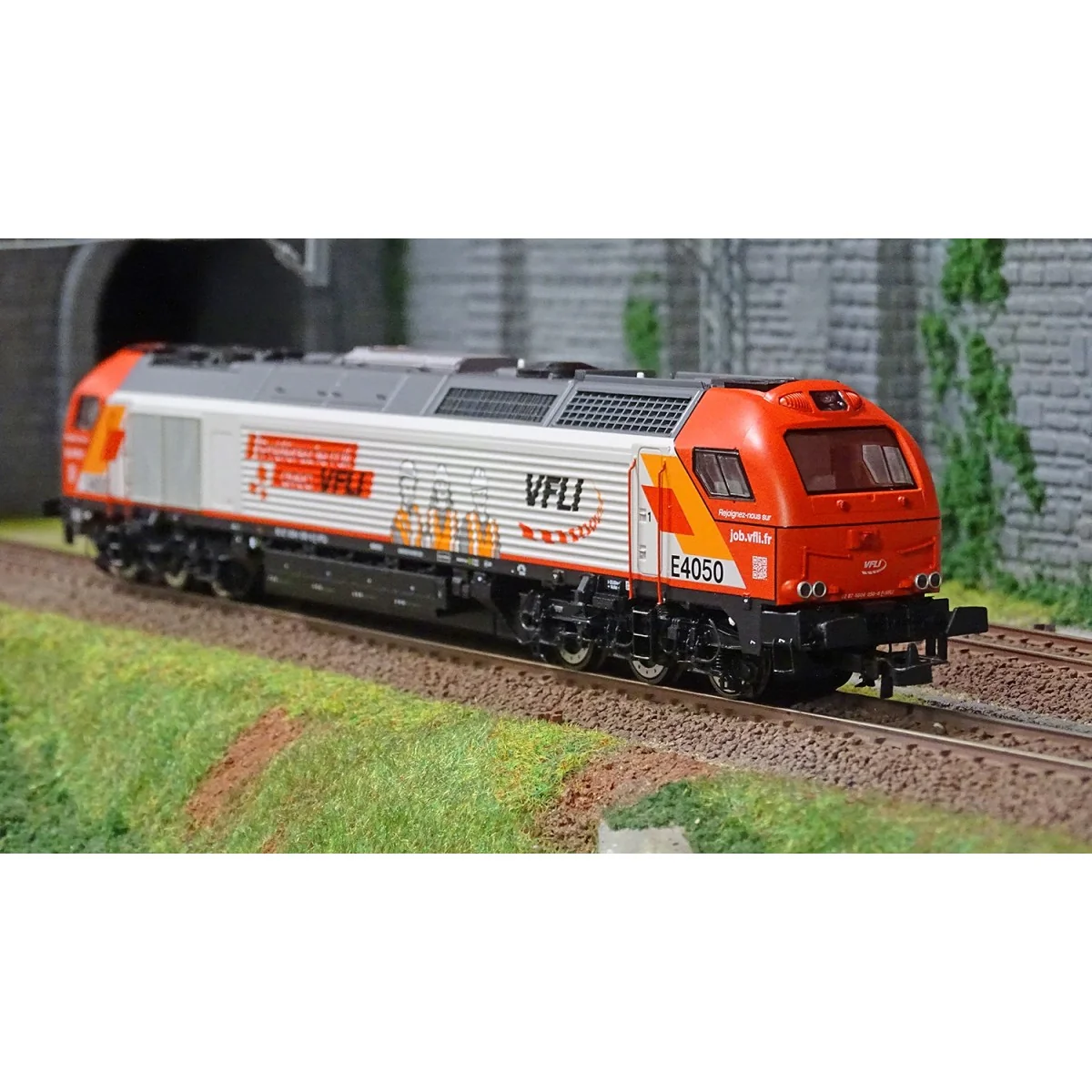 SudExpress S405021 Euro4000 E4050 diesel locomotive, VFLI