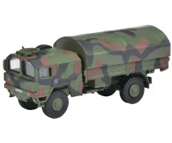 Schuco 452659200 UTF 15t 8x8 Military Truck, Camouflage