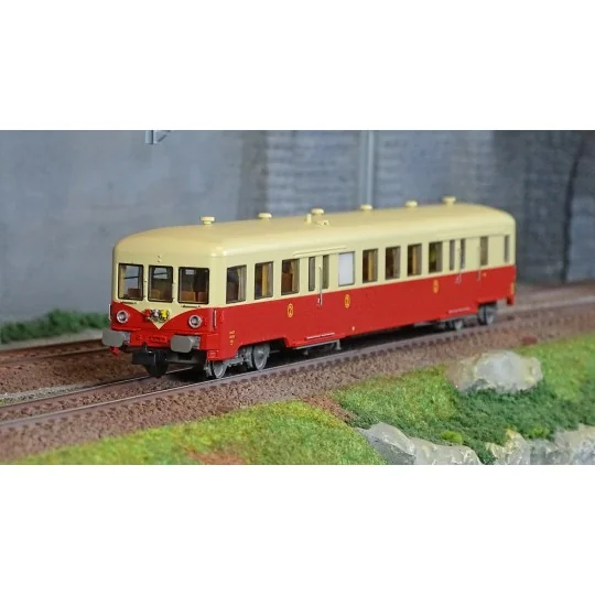 R37_HO41250-R37 HO41250 Remorque d'autorail ZR 27113, 2ème classe, SNCF, rouge et crème, ep. III