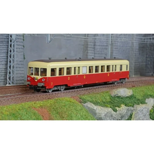 R37_HO41254-R37 HO41254 Remorque d'autorail ZR 27119, 2ème classe, SNCF, rouge et crème, ep. III