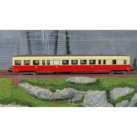 R37 HO41255 Railcar trailer ZR 27205, 1st/2nd class, SNCF, red and ... R37_HO41255-R37 HO41255 Railcar trailer ZR 27205, 1st/2nd class, SNCF, red and cream, ep. III