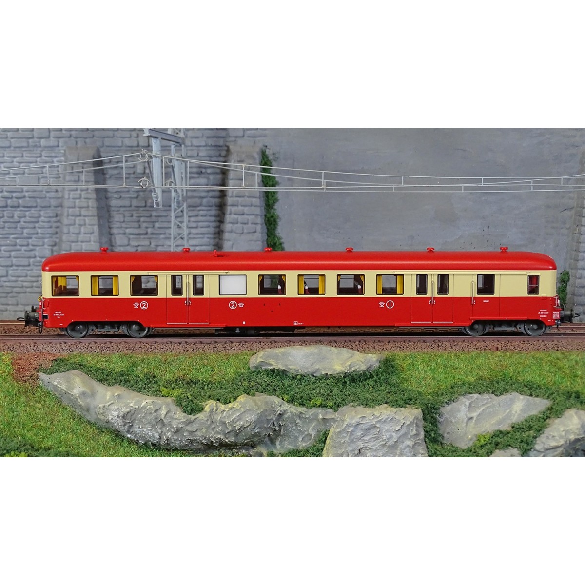 R37 HO41257 ZR ABD X 17201 railcar trailer, pilot trailer, 1st/2nd ...