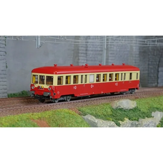 R37_HO41257-R37 HO41257 Remorque d'autorail ZR ABD X 17201, remorque pilote, 1ère/2ème classe, SNCF, rouge et crème, toit rouge, ep. IV
