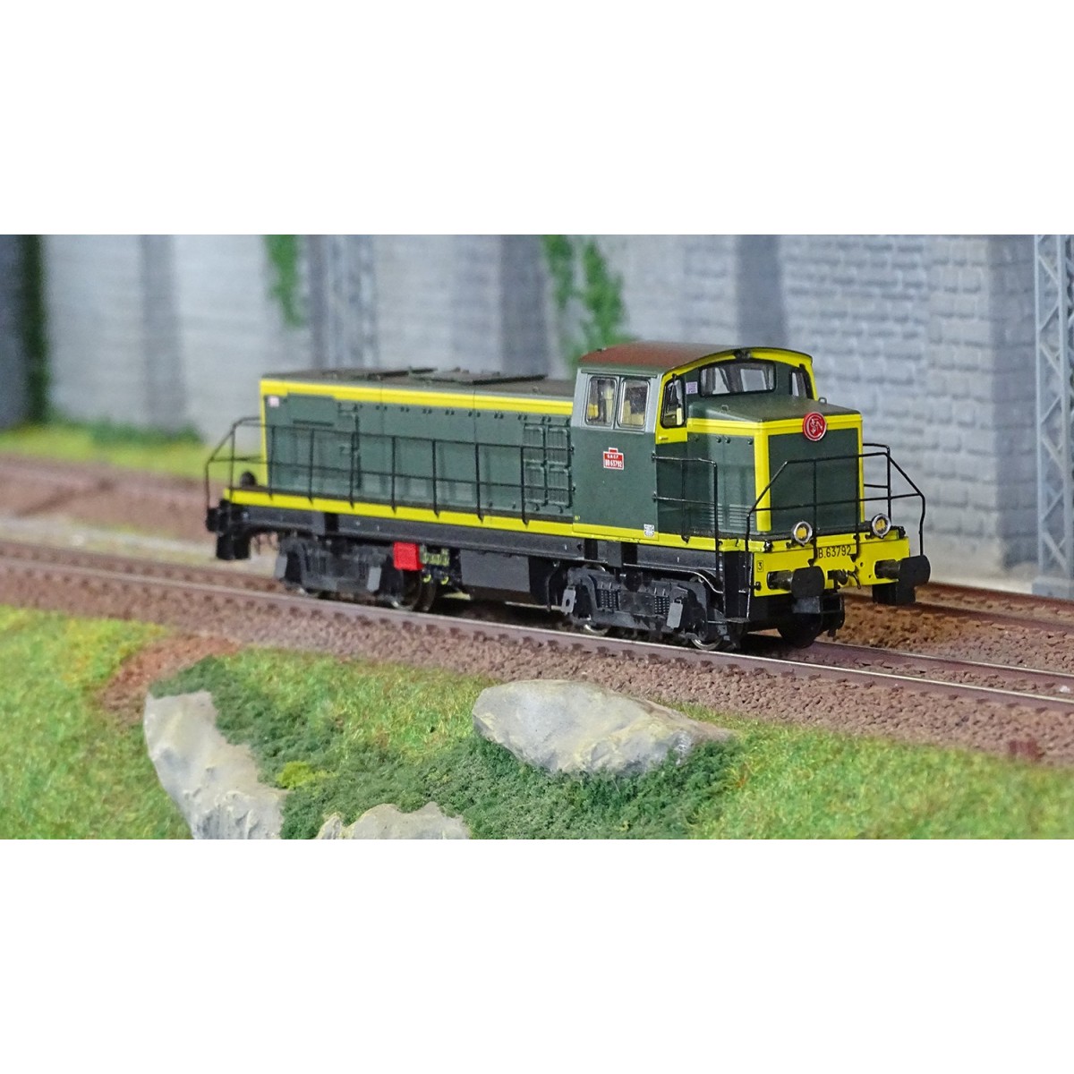 Ree Access JM008 Locomotive diesel BB 63792, vert 301, plaques en relief, SNCF Ree Modeles JM-008 - 3