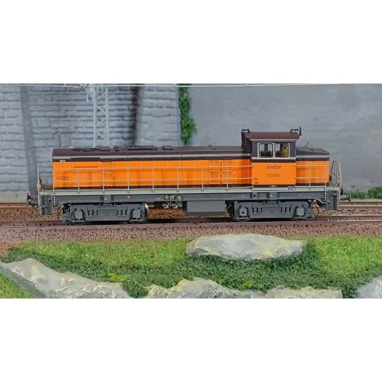 JM-010-Ree Access JM010 BB 63568 diesel locomotive, Arzens Orange 435 livery, SNCF logo