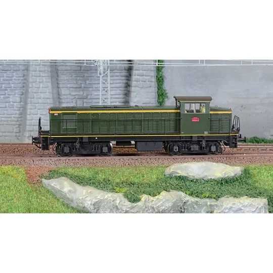 Ree Access JM013 040 DE 9 diesel locomotive, original livery, embos... JM-013-Ree Access JM013 040 DE 9 diesel locomotive, original livery, embossed plates, SNCF