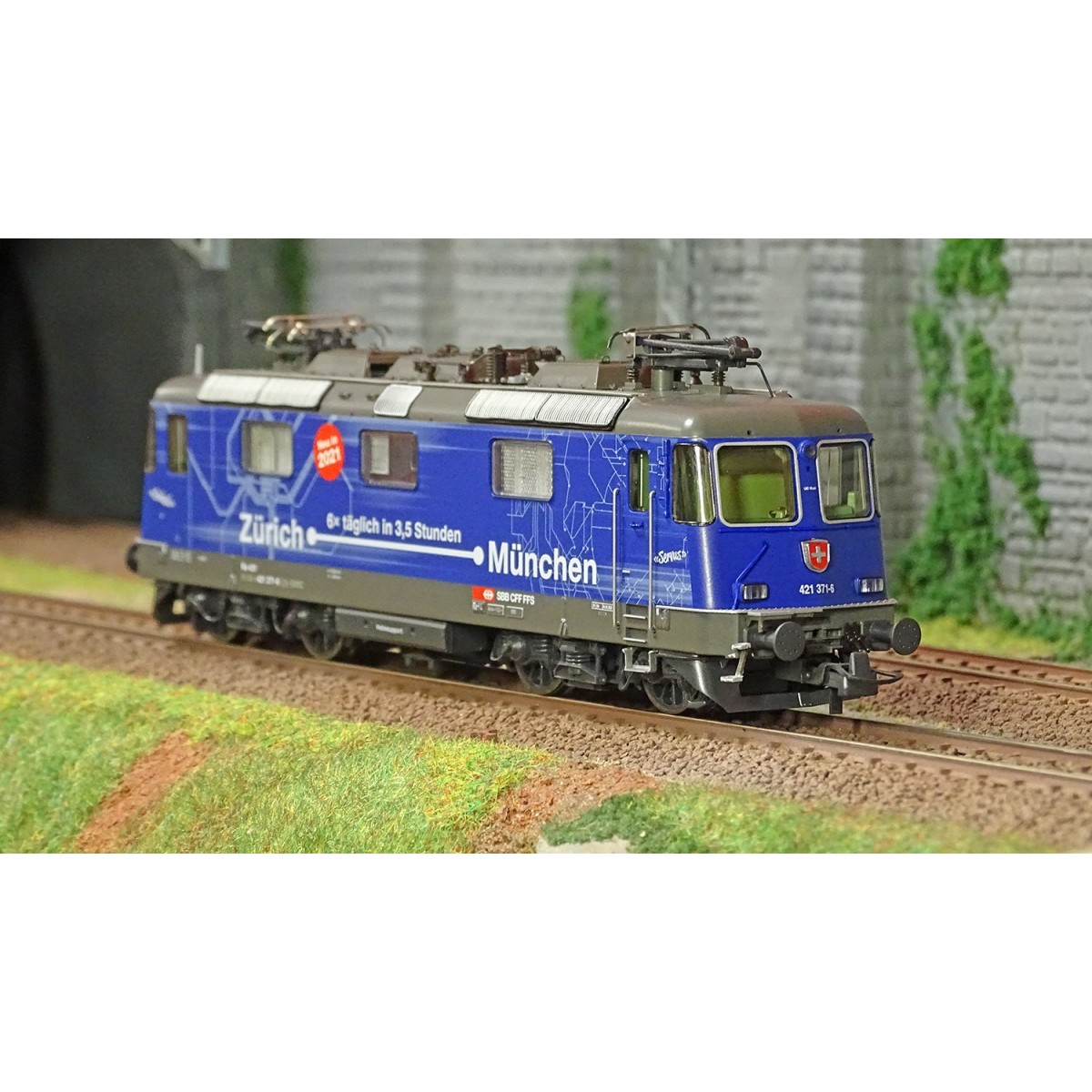 Roco 71413 Electric locomotive Re 421 371-6, SBB, digital sound - R...