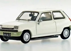 - Ree Modeles - CB-142