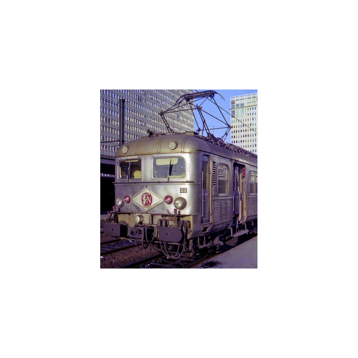 Mistral 28-01-G003 Railcar Z 5100 + driving trailer ZRx 15100 - 196...