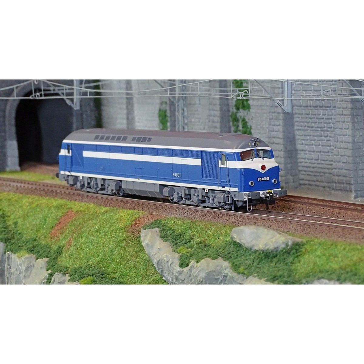 Mistral 25-01-G002 Locomotive diesel CC 80001 Belphégor, SNCF, Bleu Foncé / Blanc Toit Noir, Caen, digital sonore Mistral Train 